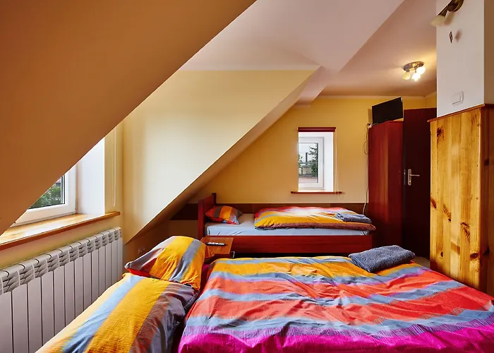 Pod Kasztanem Bed & Breakfast 4*