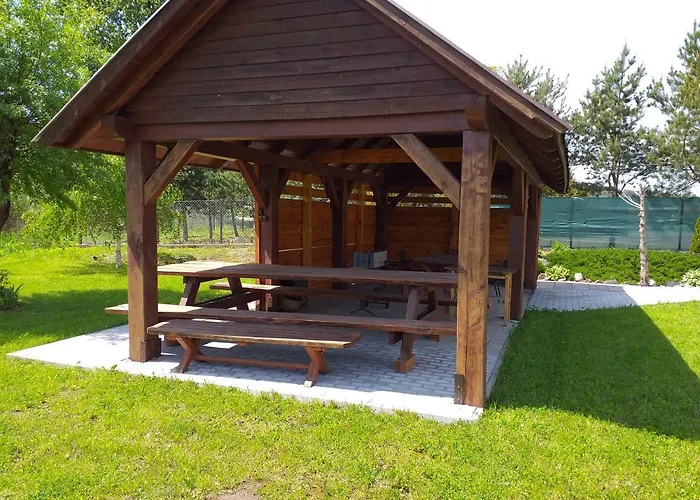 Pod Kasztanem Bed & Breakfast